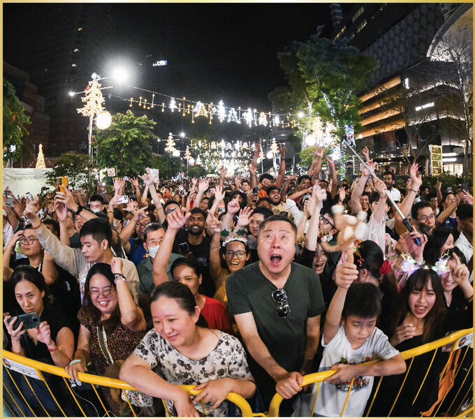 The Great Christmas Eve Street Party